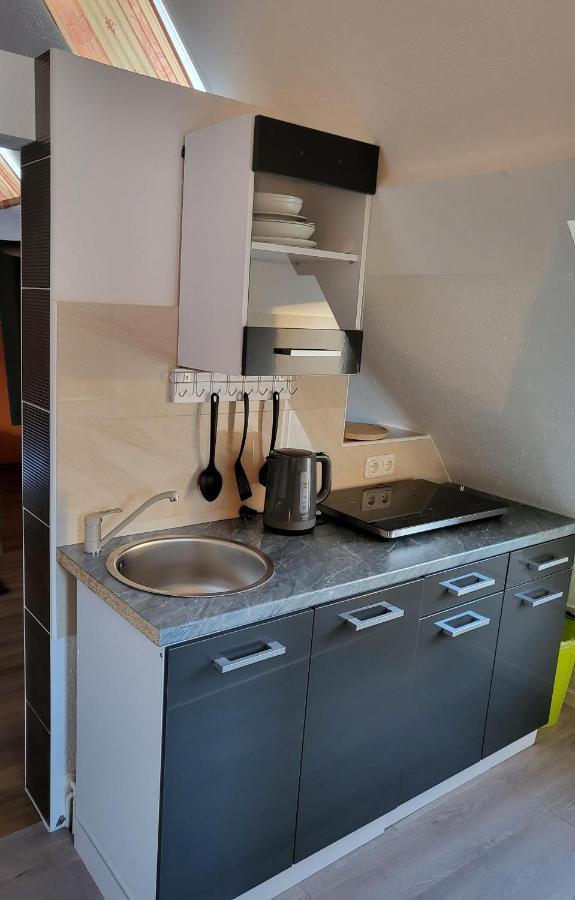 T&K Appartements บาดฮอมบูร์ก ฟอร์ แดร์เฮอเฮอ ภายนอก รูปภาพ